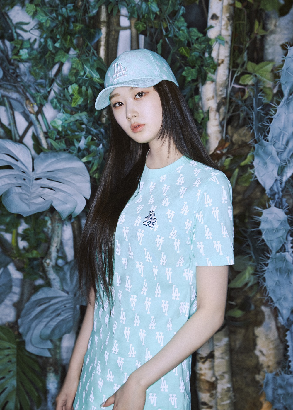 aespa International on X: 220513 aespa x MLB Korea , 22SS Summer  Collection with the concept 'Our Private Summer Day' aespa wore a gradation  monogram line that reflected cool colors in a